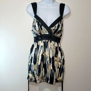 B Wear California Ladies Top Size L Black Beige White Casual Summer Empire Waist